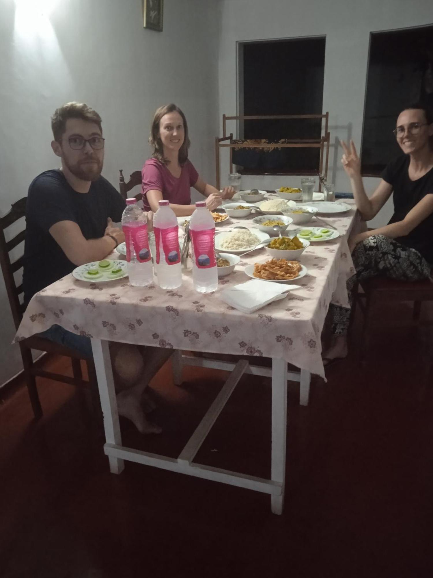 Sanaya Homestay 탕갈레 외부 사진